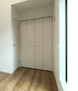 泉町２丁目貸家の収納