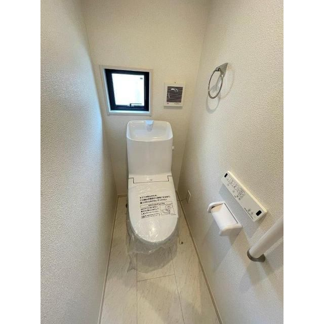 泉町２丁目貸家のトイレ