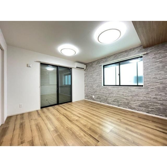 泉町２丁目貸家の寝室