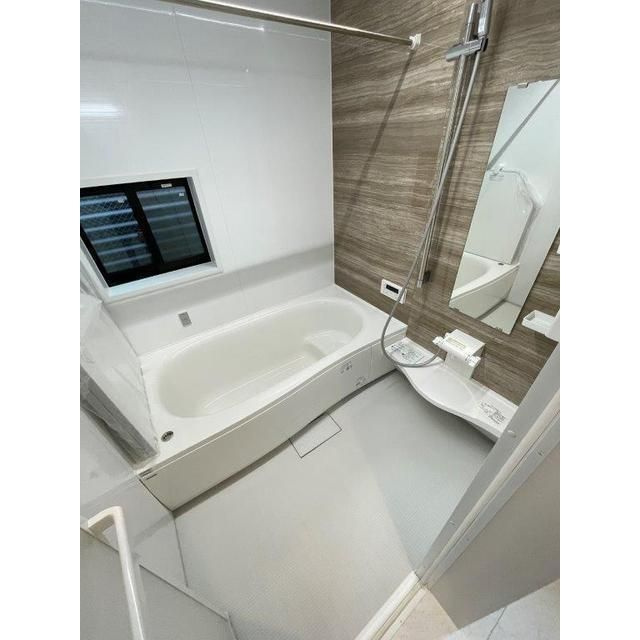 泉町２丁目貸家の浴室