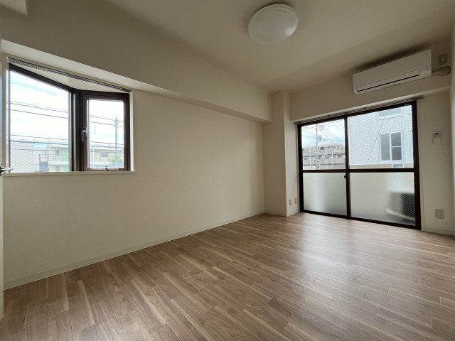 アベニュー林の居間・リビング