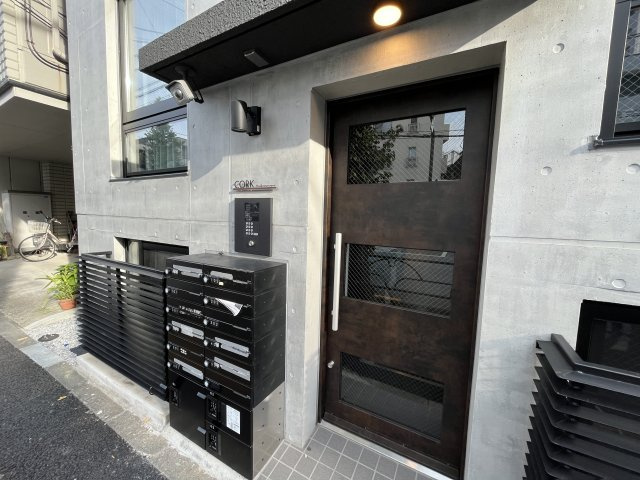 【エントランス】