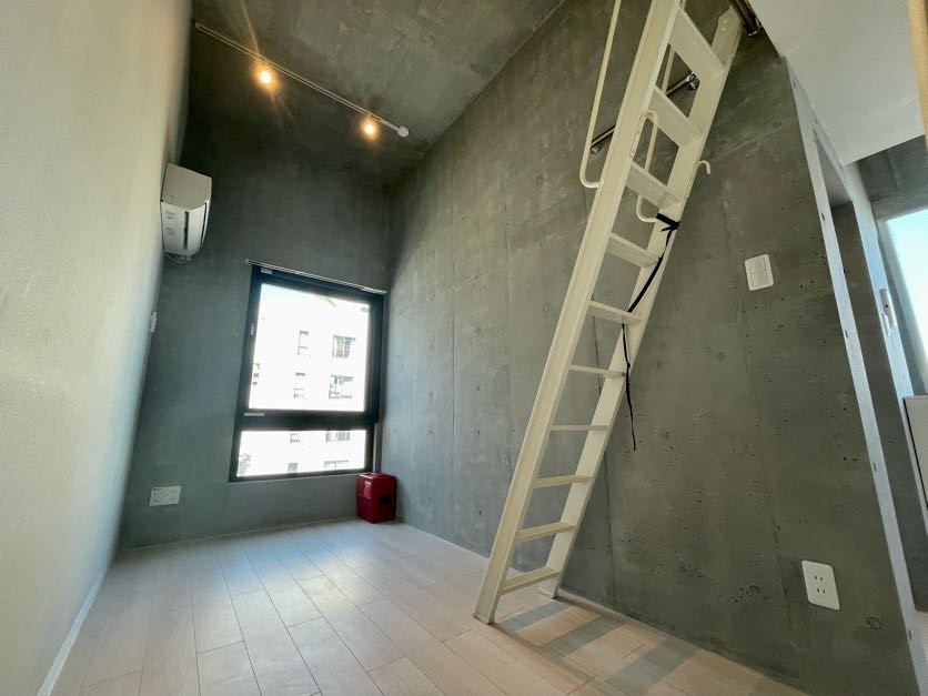 コルク本駒込の画像