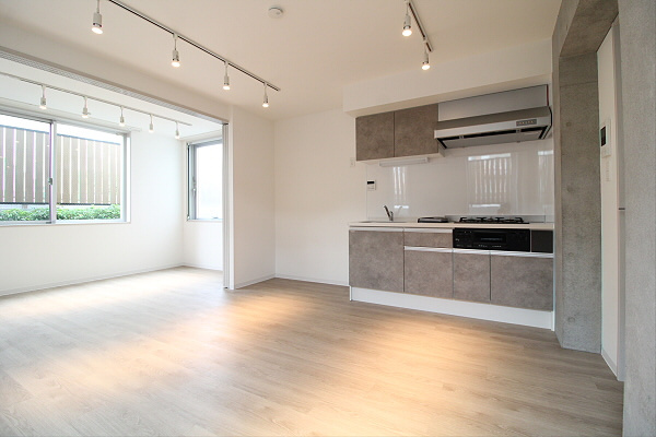 【居間・リビング】