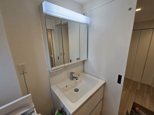 ワコーレシティオ神戸の洗面所