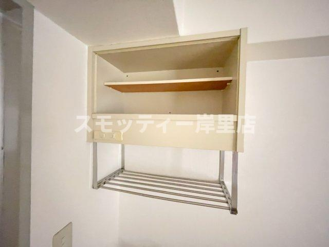 エンゼルハイム萩之茶屋の収納