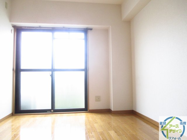 エメラ美苑IIの寝室