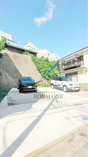 フォレスタ　とりげつ坂の駐車場|駐車場です。