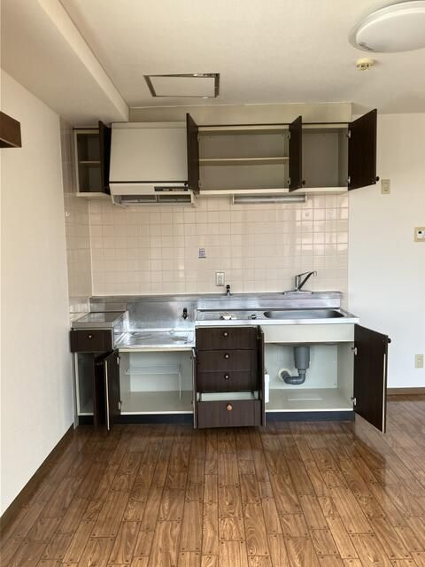 黒田救命堂ビルのその他