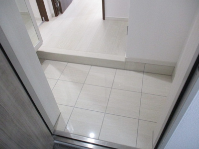 【玄関】 | LIBTH松山Ⅲ