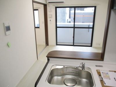 【居間・リビング】 | LIBTH松山Ⅲ