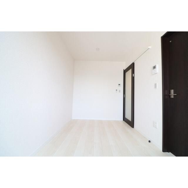 ルミエール横浜の居間・リビング