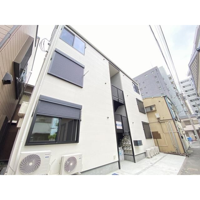 ルミエール横浜の外観