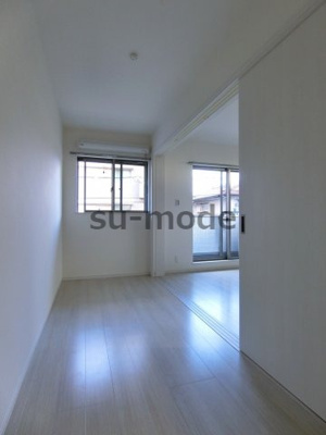 【寝室】 | アヴェニール千里丘東