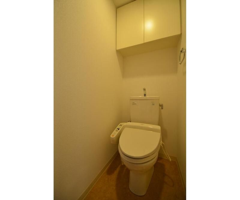 グランブリエ横濱山下公園３０２のトイレ