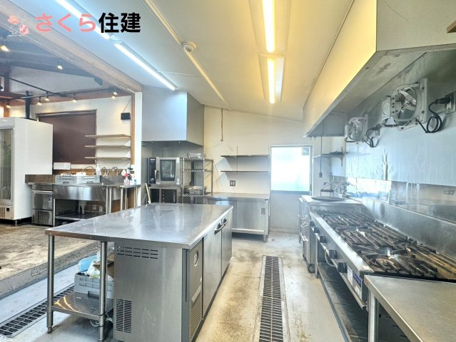 益子町店舗戸建のキッチン