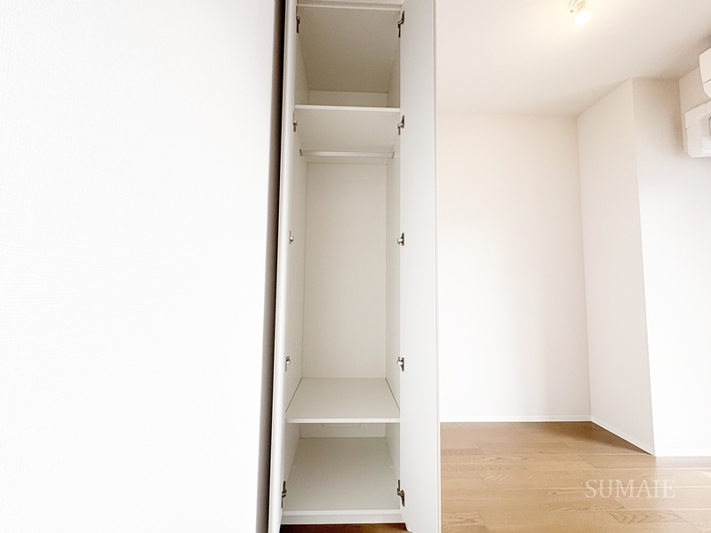 ロイヤルパークス赤羽ノースの収納|洋室の収納です☆