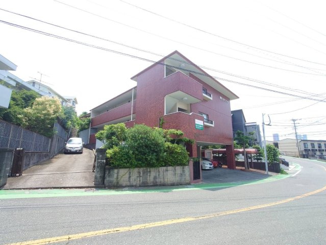 香住ヶ丘マンションの外観