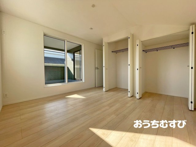 守山区吉根第2（全3棟）の洋室