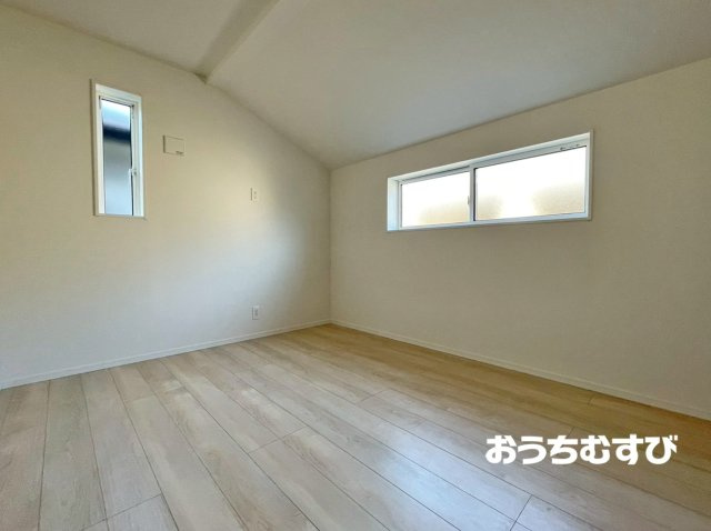 守山区吉根第2（全3棟）の洋室