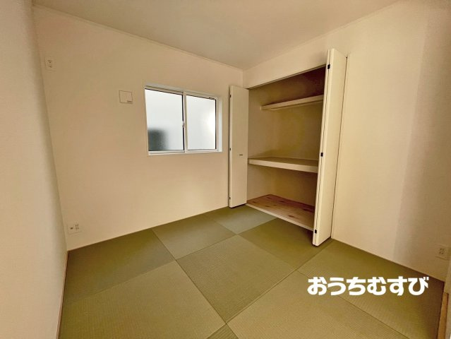 守山区吉根第2（全3棟）の和室