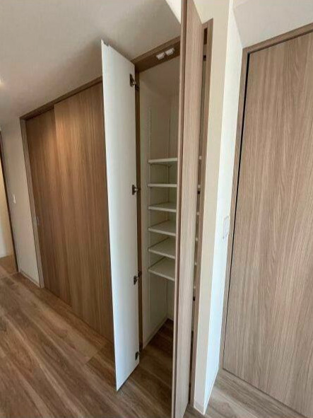 プレサンスブルーム浅草Northの収納