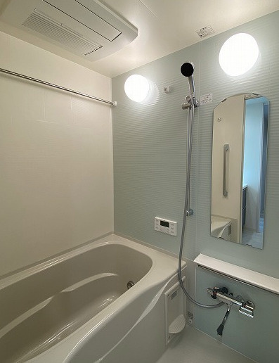 プレサンスブルーム浅草Northの浴室