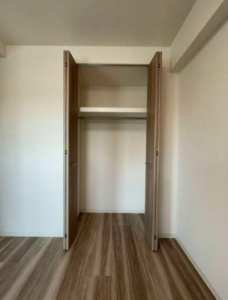 プレサンスブルーム浅草Northの収納