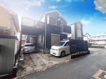 駅徒歩10分♪車２台3LDK＋S＋ロフト、ウッドデッキの画像