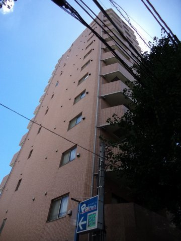 プリズムスクエア本駒込の外観