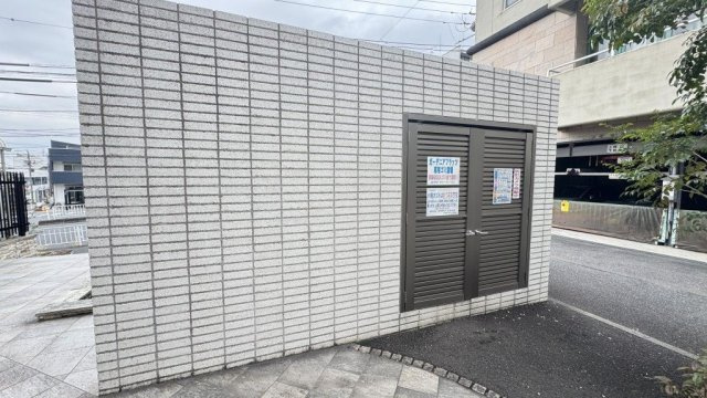 ガーデニアフラッツのエントランス