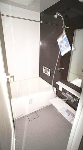 ガーデニアフラッツの浴室