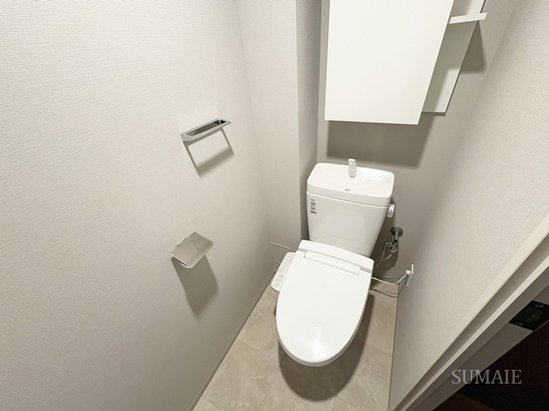 ロイヤルパークス赤羽ノースのトイレ|洗浄便座付トイレです☆