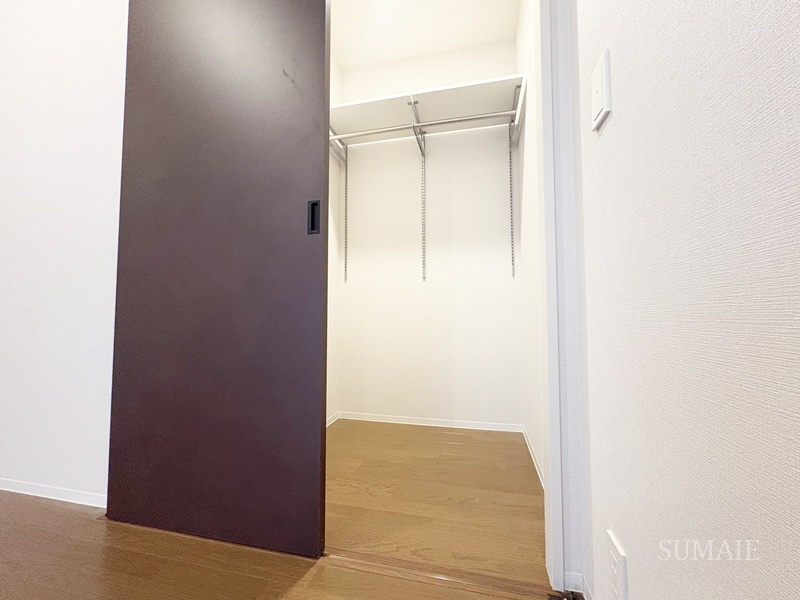 ロイヤルパークス赤羽ノースの収納|ウォークインクローゼット☆