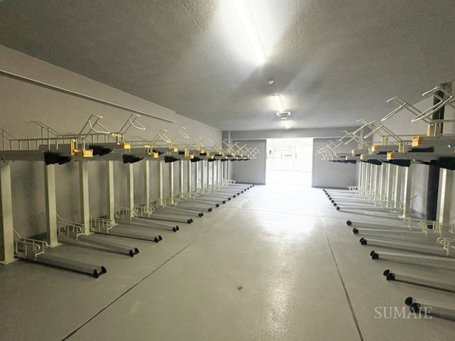 ロイヤルパークス赤羽ノースのその他共用部分|駐輪場☆