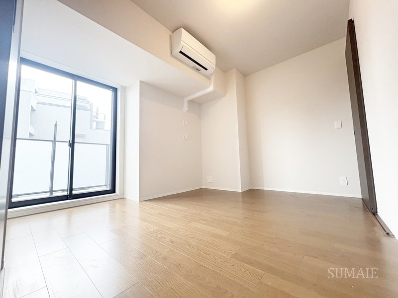 ロイヤルパークス赤羽ノースの洋室|広々とした洋室です☆