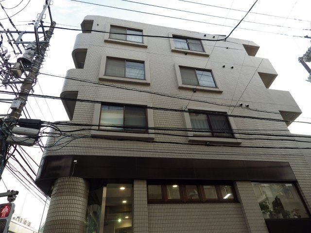 ルーブル小石川・森田ビルの外観