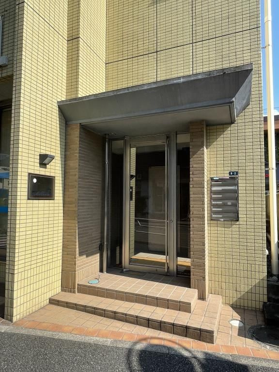 ルス・デ・ルナのエントランス