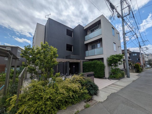 さいたま市浦和区岸町３丁目の賃貸マンション