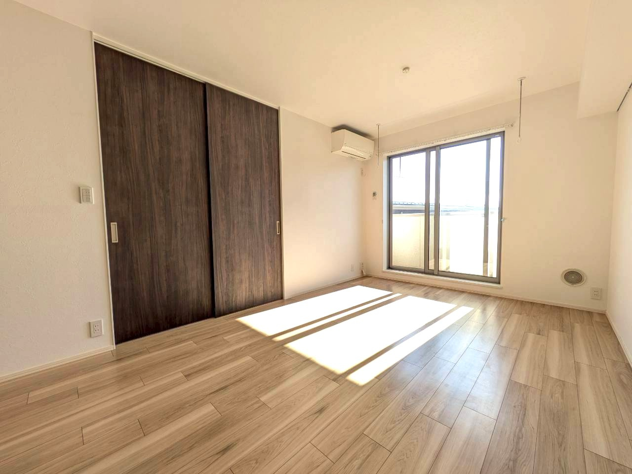 さいたま市浦和区岸町３丁目の賃貸マンションの内装