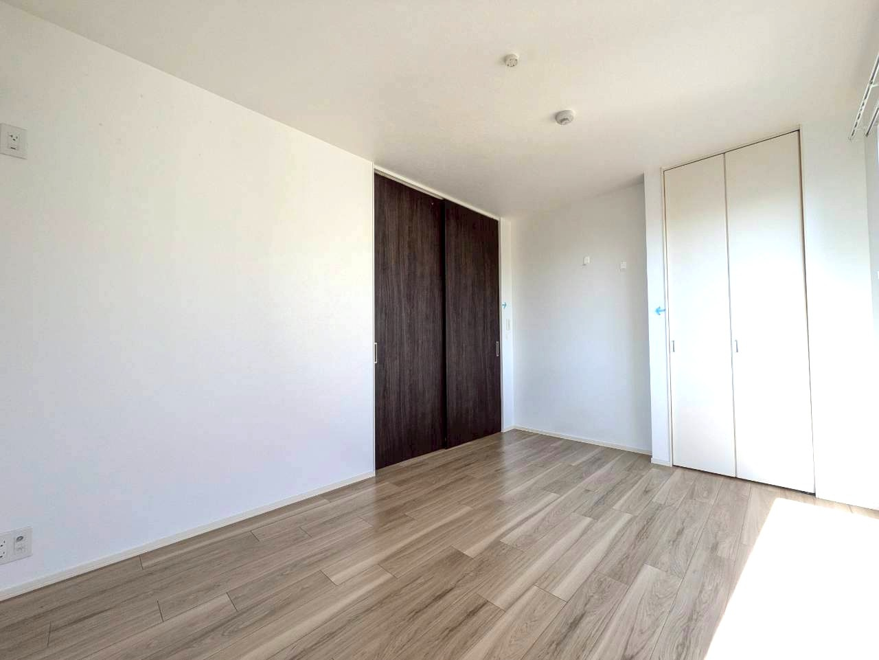 さいたま市浦和区岸町３丁目の賃貸マンションの収納|退去予定の為、別号室の参考写真です。