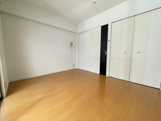 ジャスティス駅東の居間・リビング