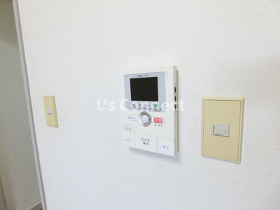 【セキュリティ】 | 朝日プラザ幸町南アペックスシティ２番館 | 突然の来客もＴＶモニターホンでしっかり確認。
