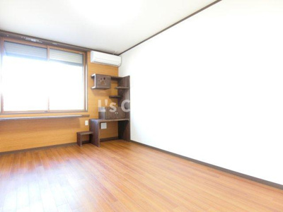 【居間・リビング】 | シャノワール岩沼 | 猫が快適に暮らせる設備がたくさんあります。