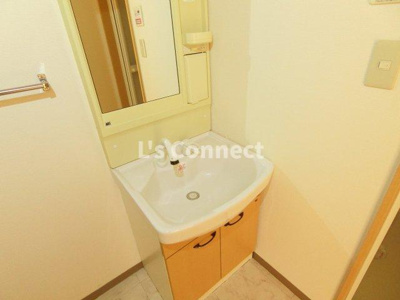 【洗面所】 | ラ・ジュルネ | 朝の支度もスムーズな独立洗面台。