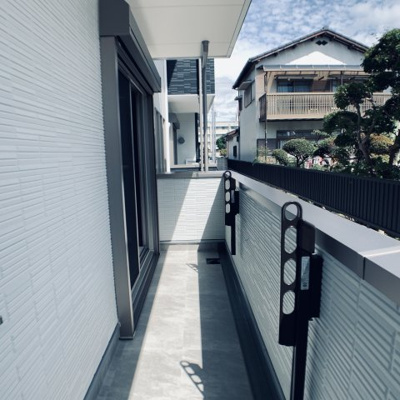 【バルコニー】 | グランドパレス神田 | バルコニーからの眺めを楽しみながら食事をしませんか