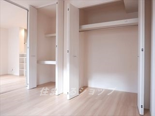 広島市安佐北区可部７丁目のアパートの収納