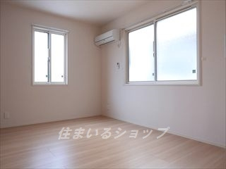 広島市安佐北区可部７丁目のアパートの寝室|寝室にもエアコン付きです！