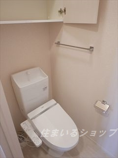 広島市安佐北区可部７丁目のアパートのトイレ|シャワートイレ・収納あり