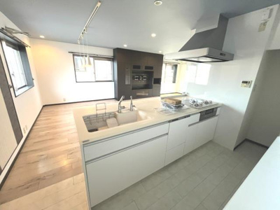 【キッチン】 | 永楽荘２丁目戸建 | 使いやすいキッチンです